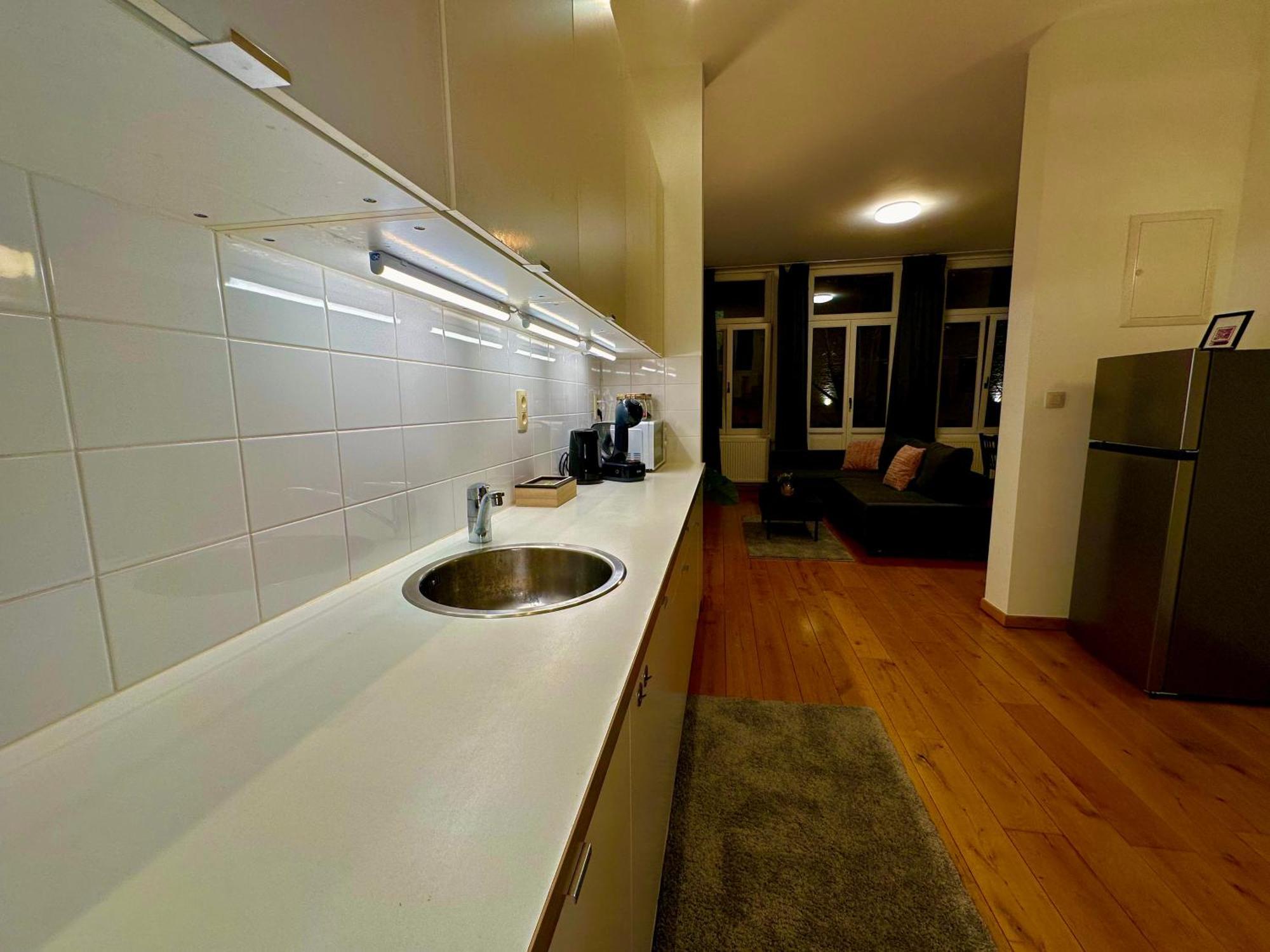 Luxury Suites Museum By Rikas Hotels Антверпен Екстериор снимка